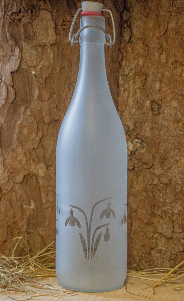 Kunstvolle und individuelle Wasserflasche – Bild 2
